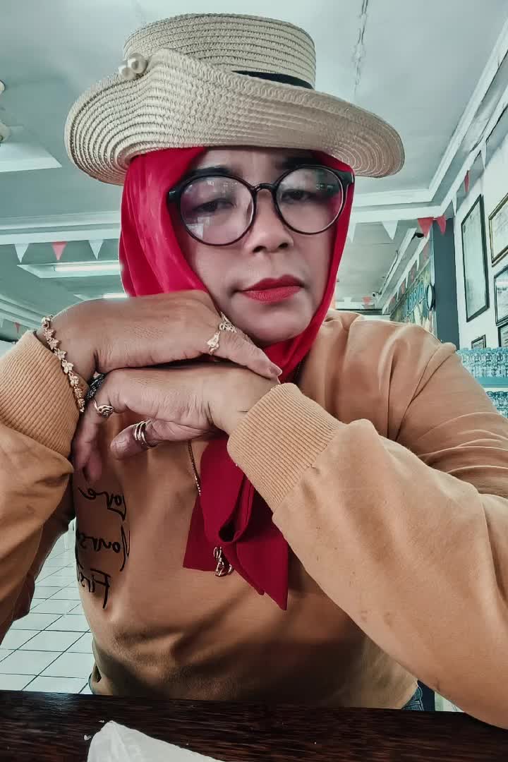 @LIES_ARHEY
