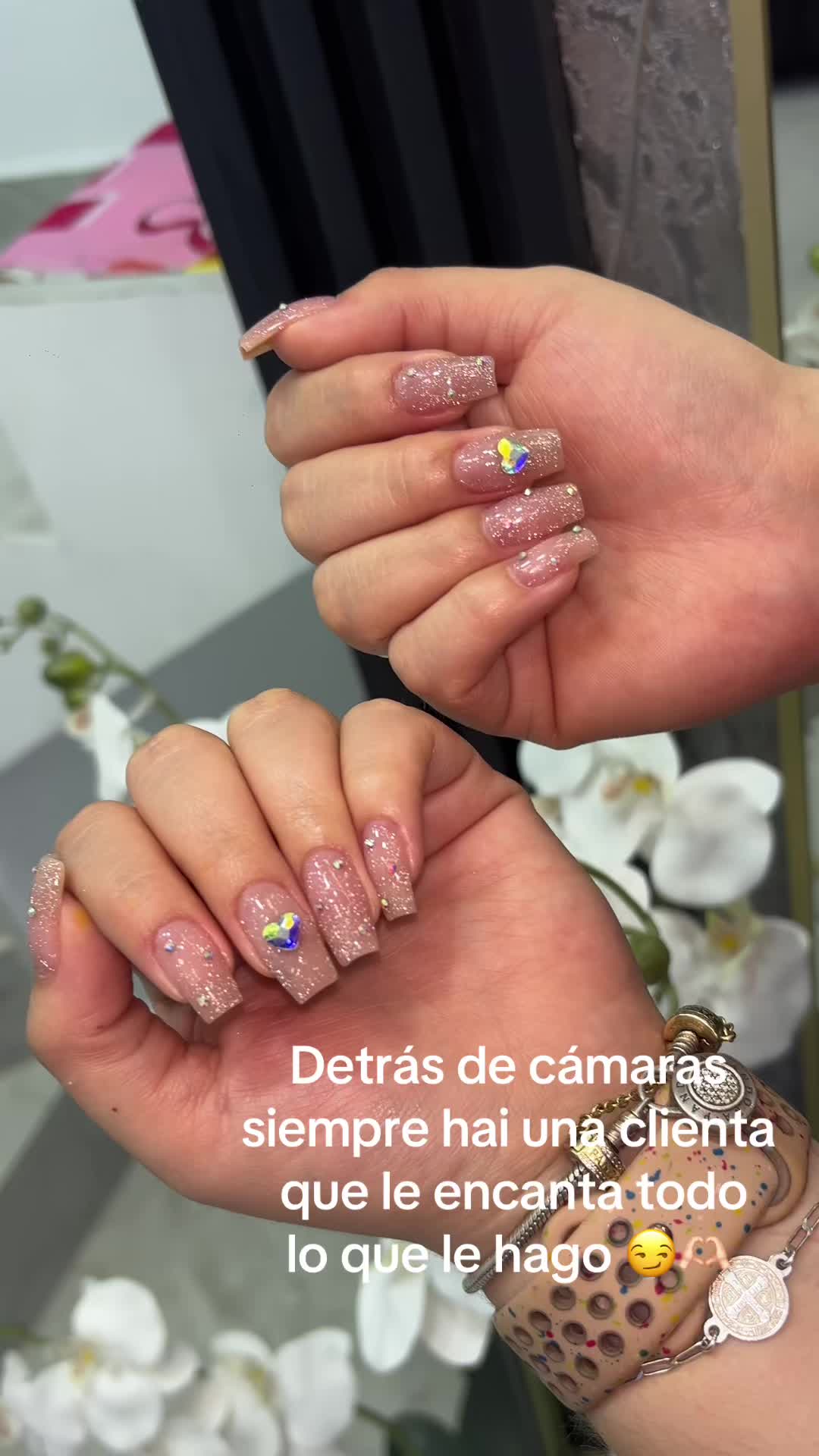@bellaluengo.nails1