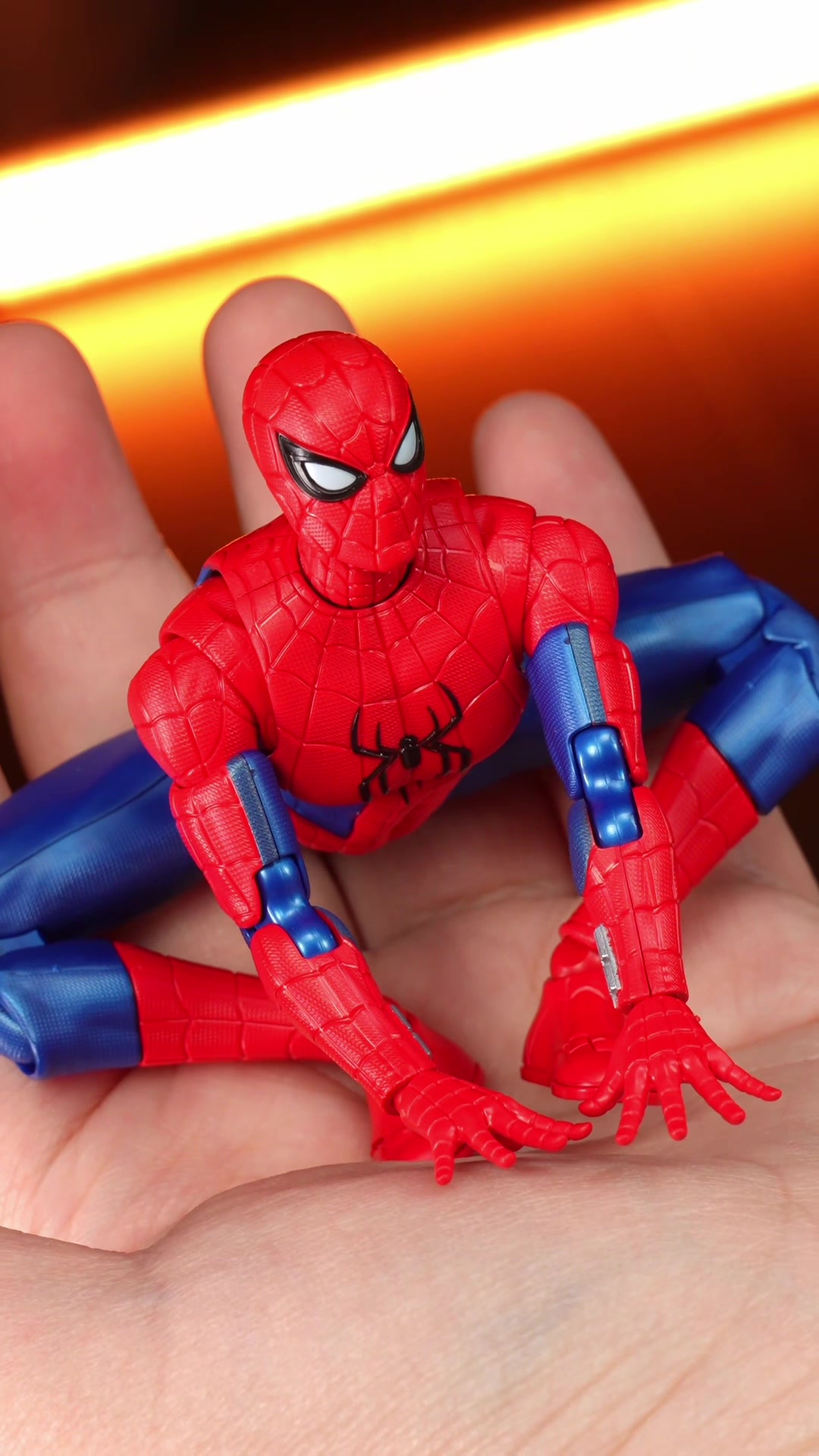 @TOYSN’T
