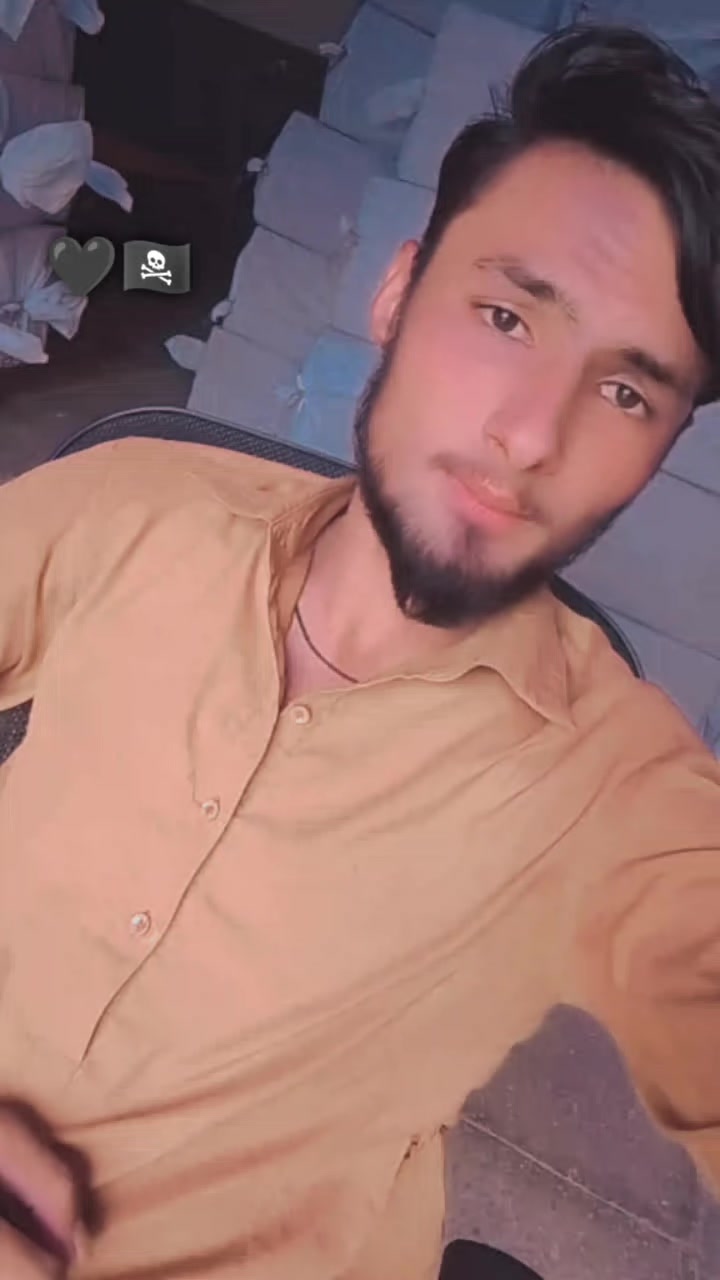 @MâلiK.Gujar Khan .الہ 👑