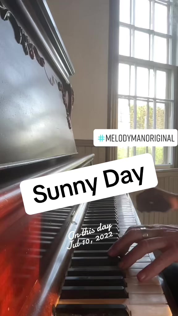 @PEI Sunsets & Old School Piano