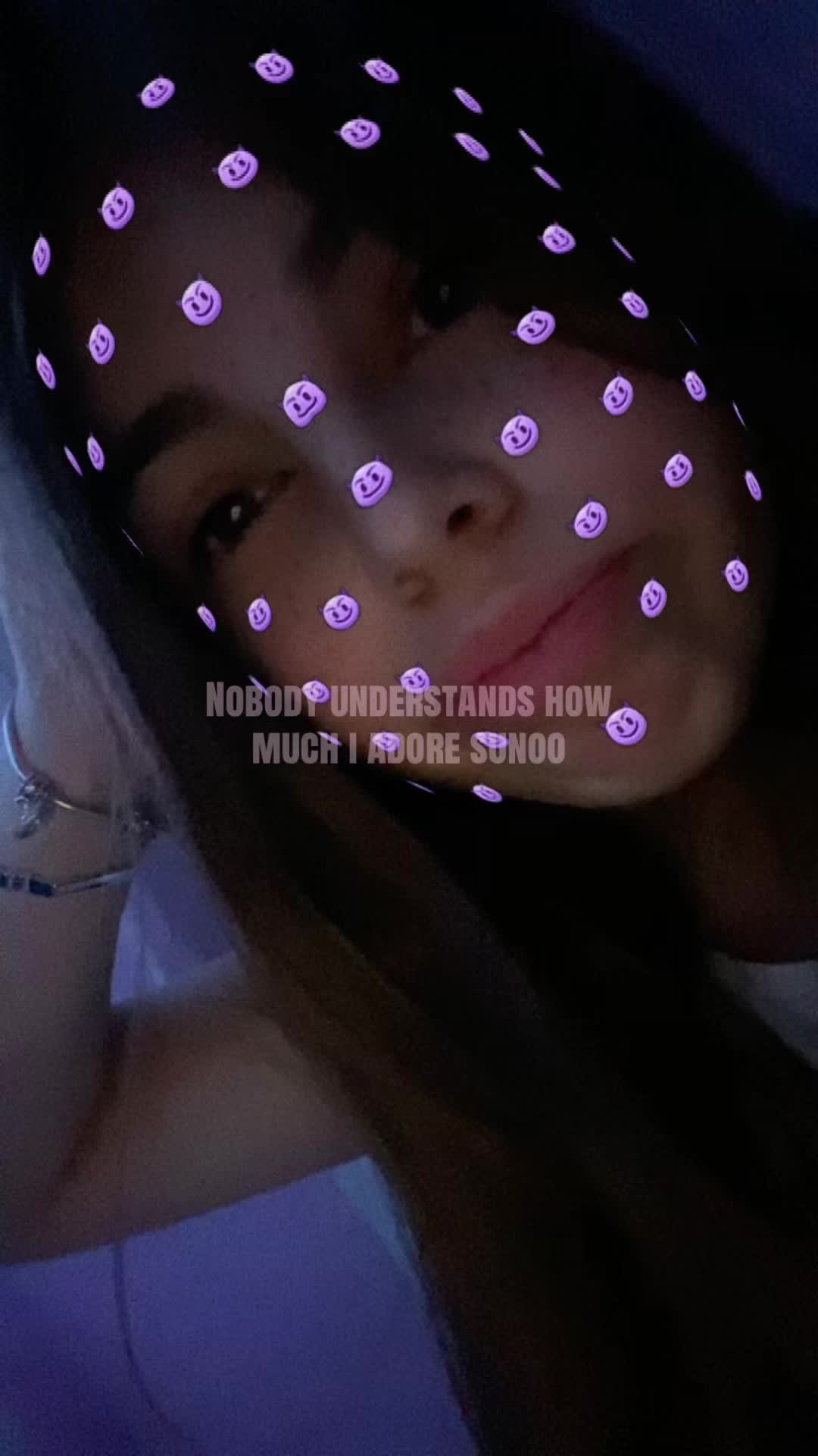 @𝐋𝐨𝐫𝐞𝐞𝐧💞