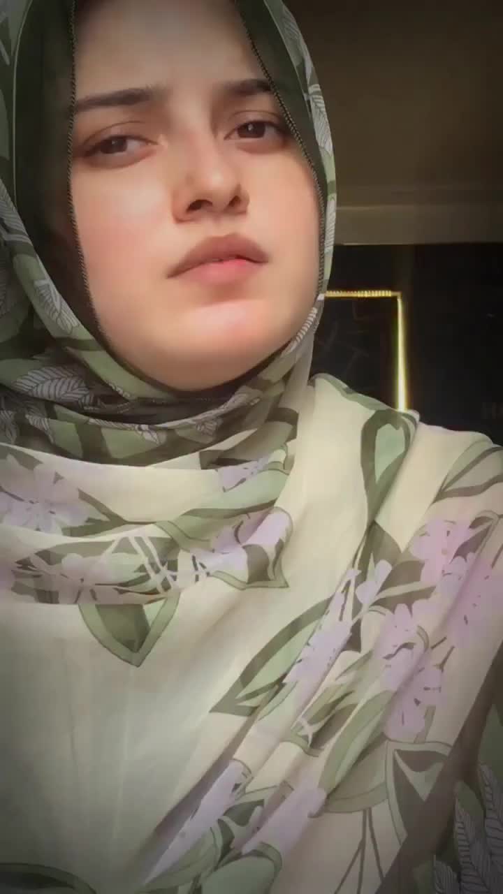 @AlishaRiaz_FanPage