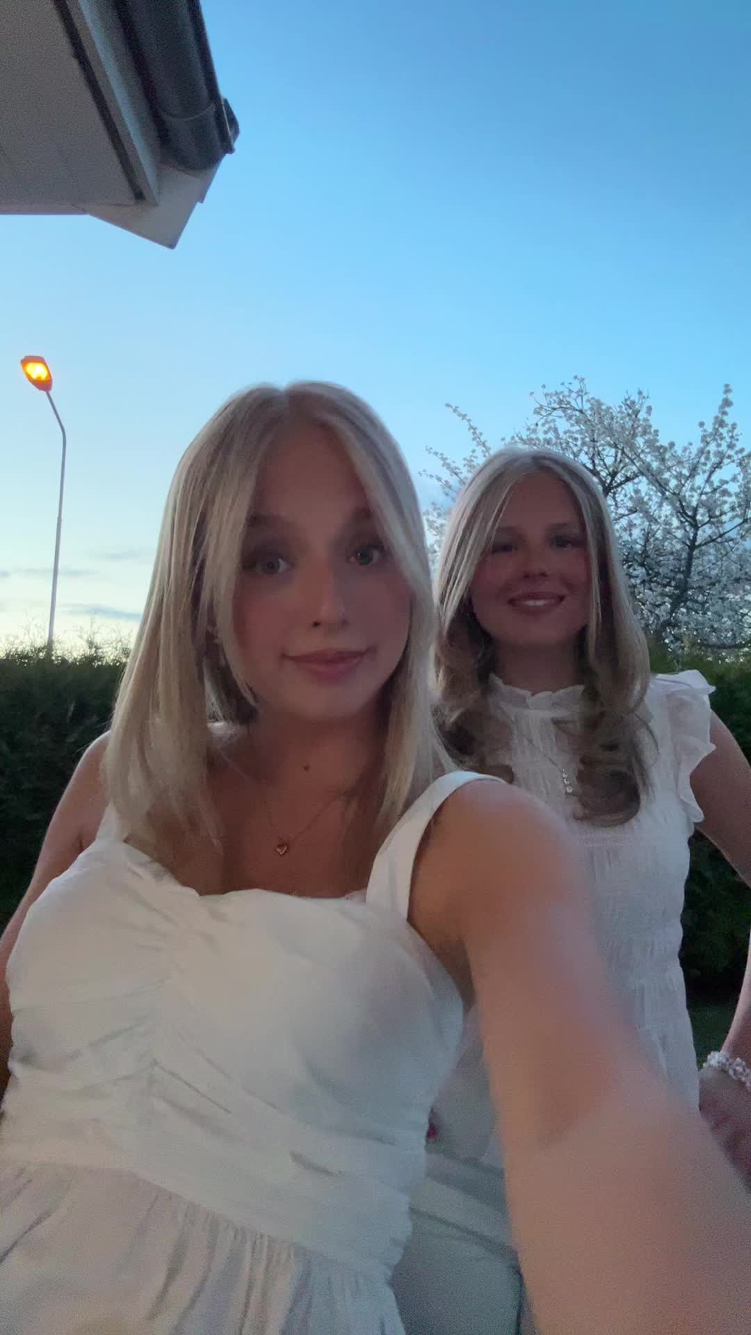 @elsa