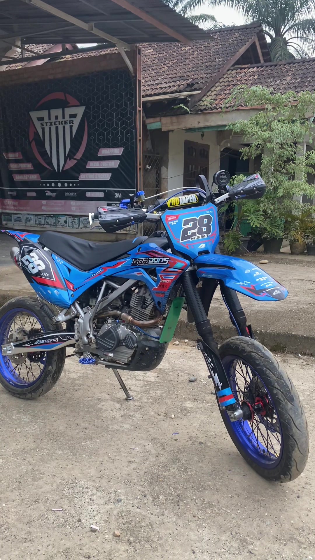 @Atigasticker