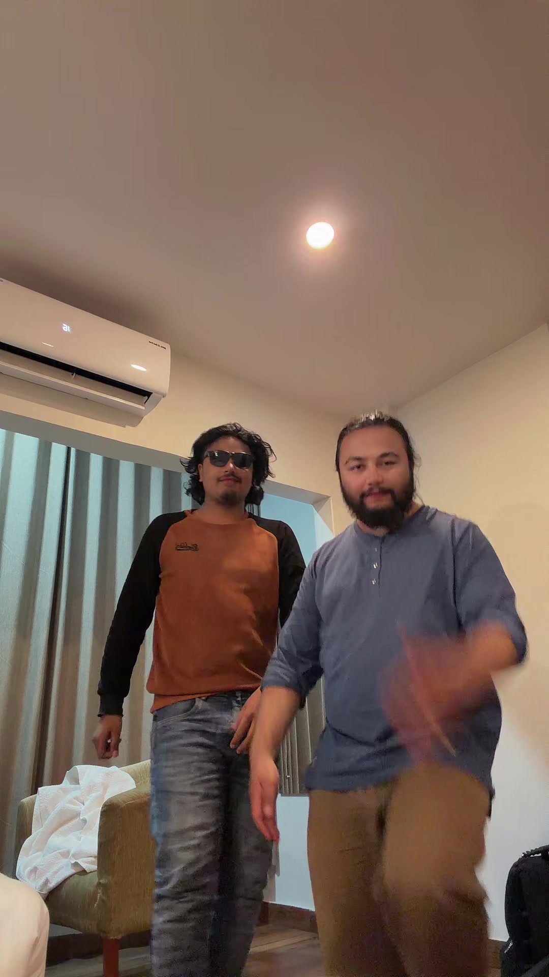 @आshmaan Yogi