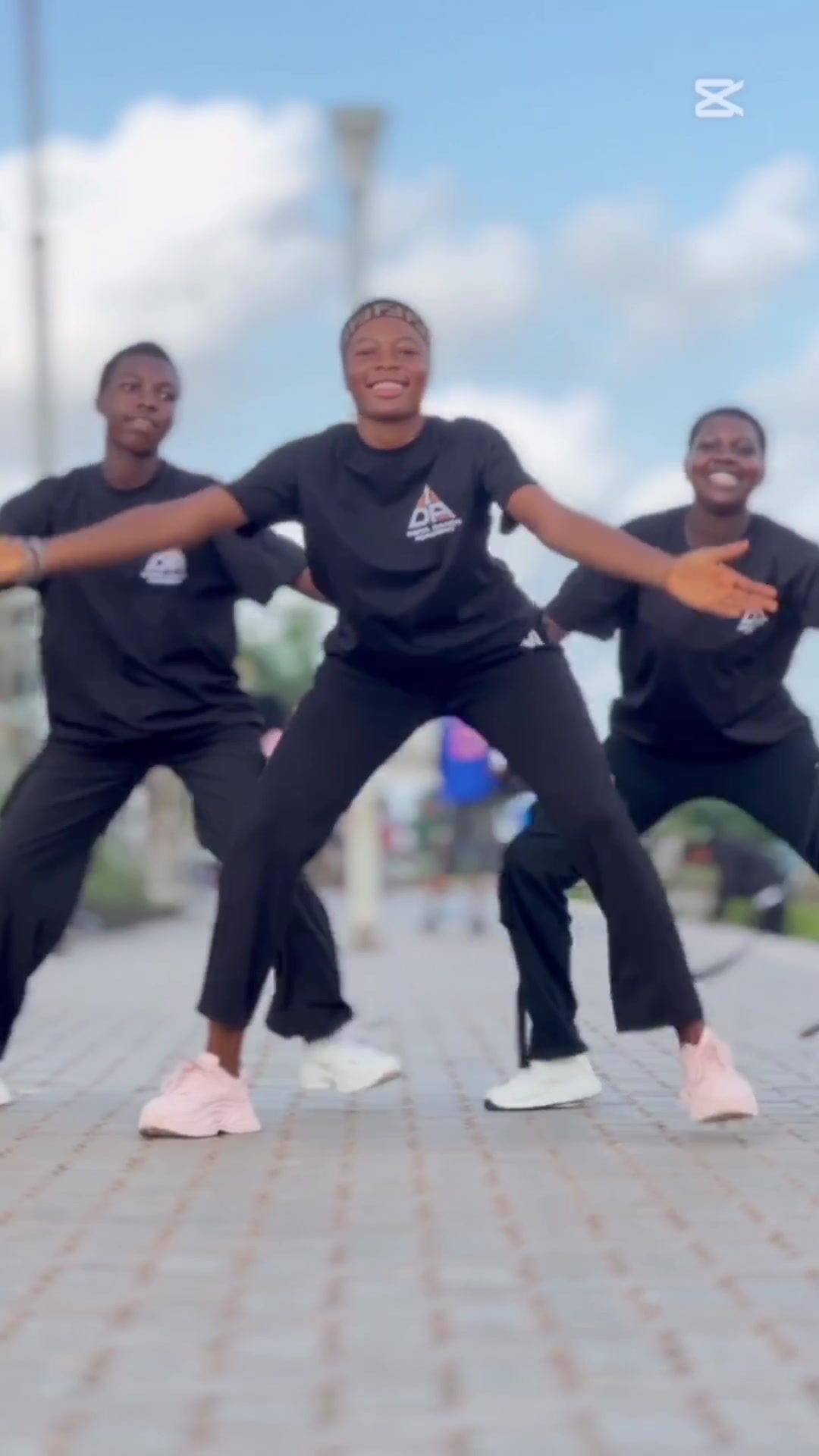 @Insta_danceacademy