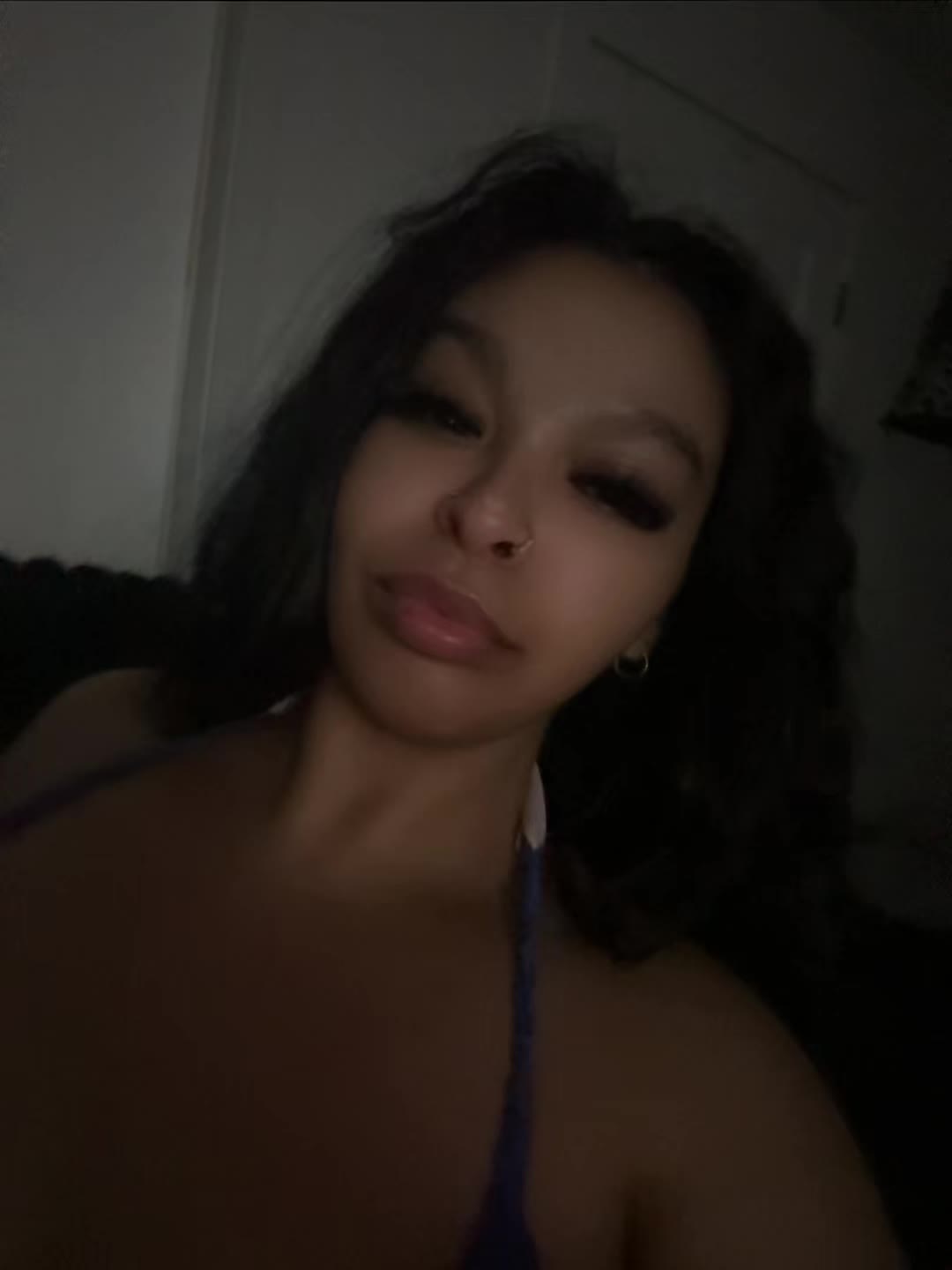 @Ellastellaa