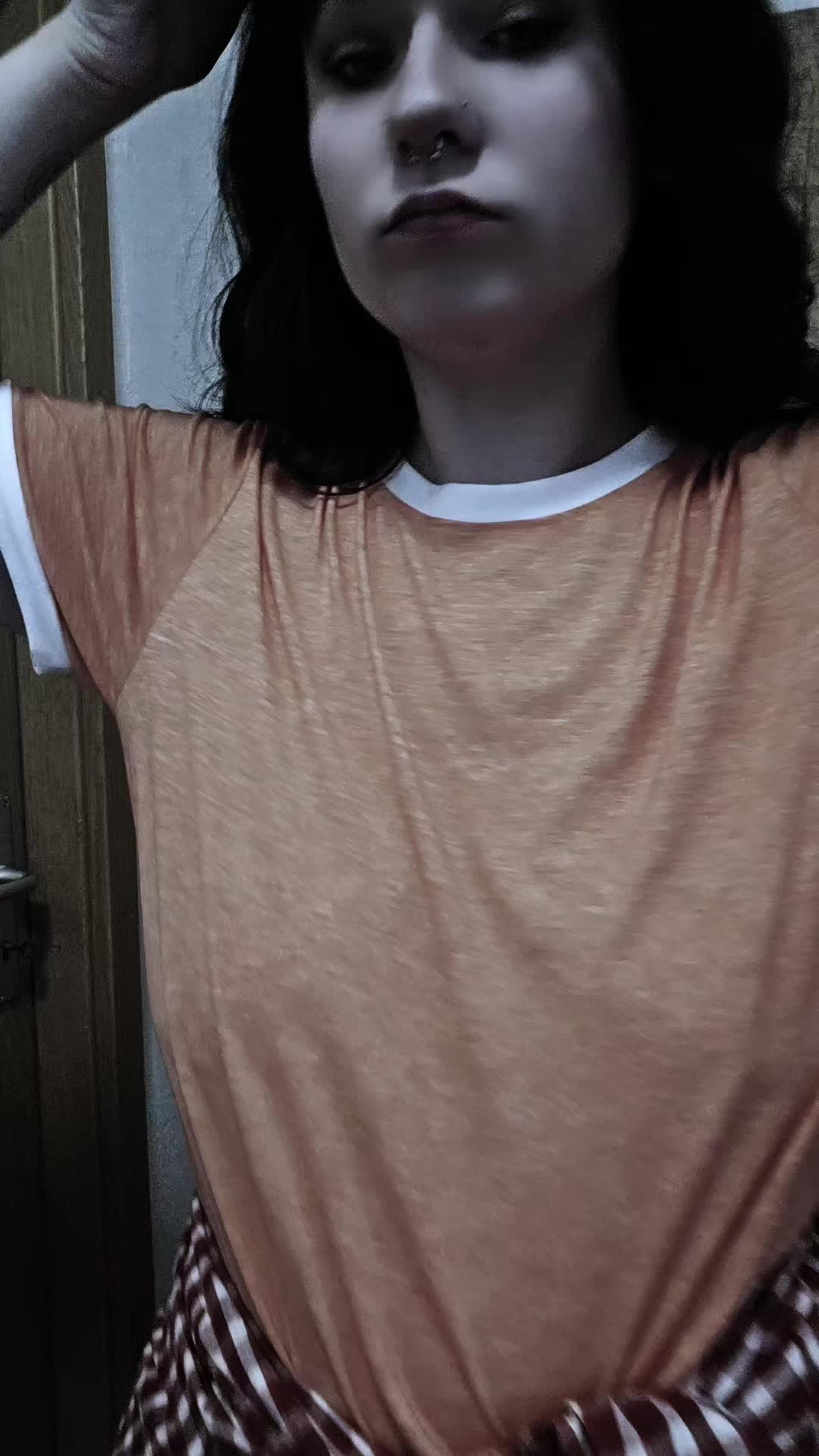 @ᗢthe.chaos.queenᗢ