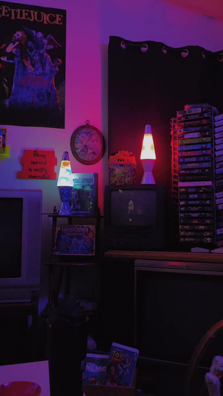 @𝕬𝖘𝖍𝖑𝖊𝖞 🦇