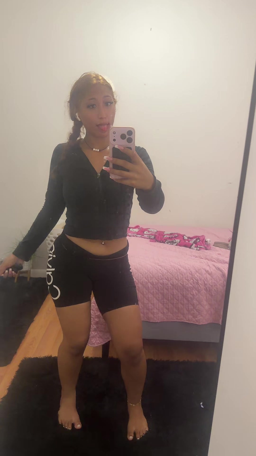 @cakednani