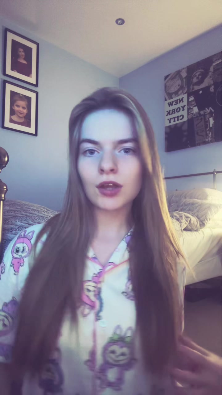 @𝓔𝓑&hearts;️