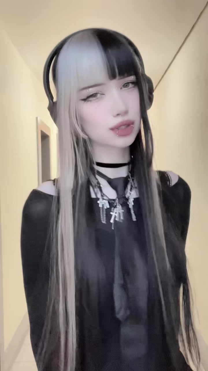 @Allumsi