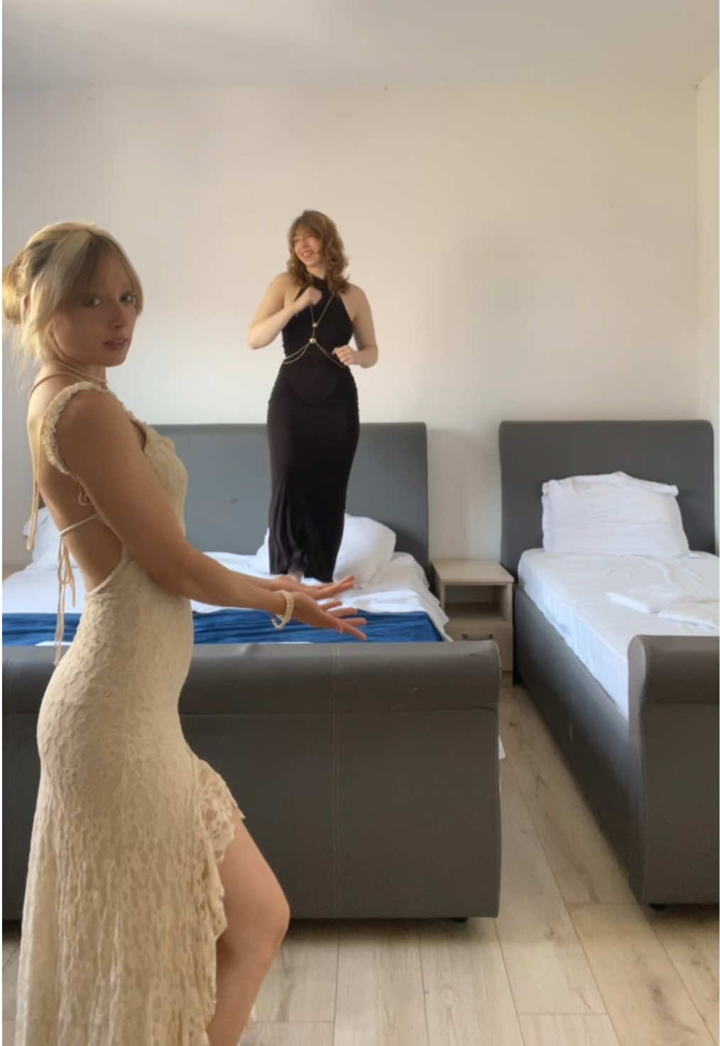 @Telegram: NANA