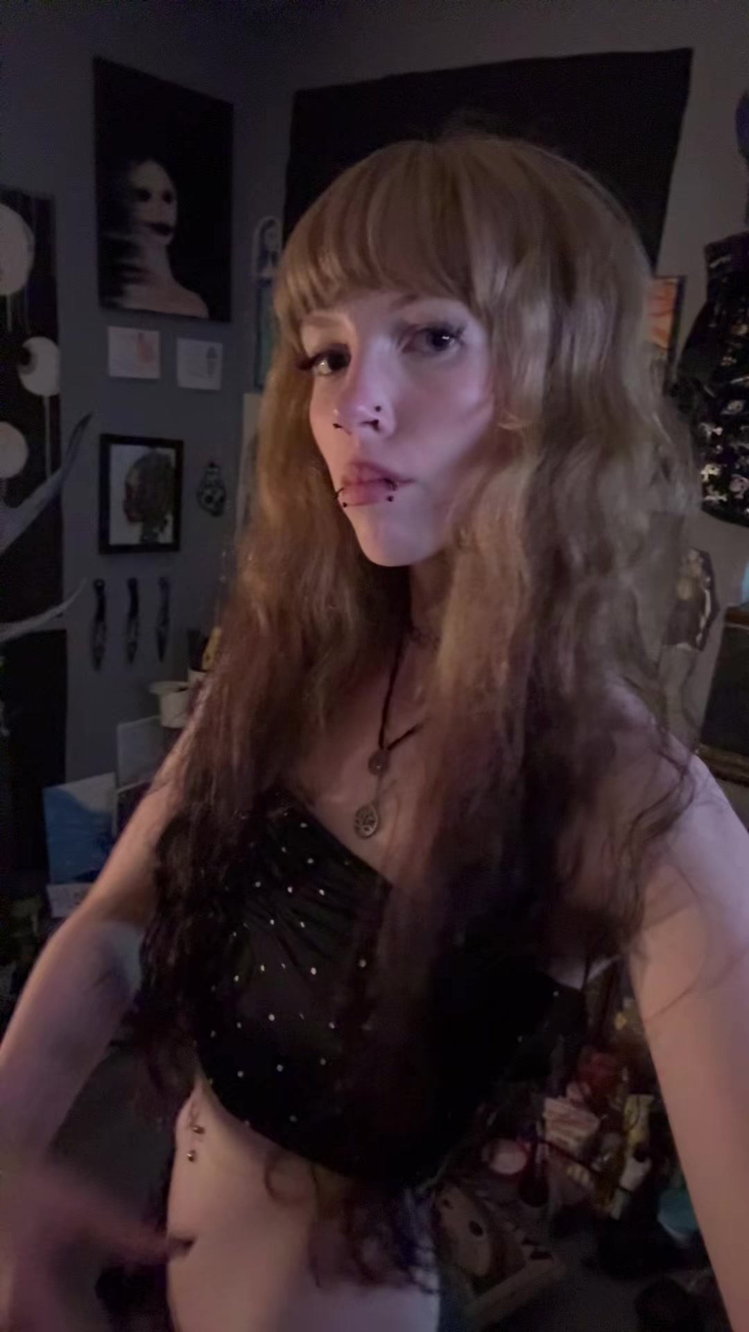 @v