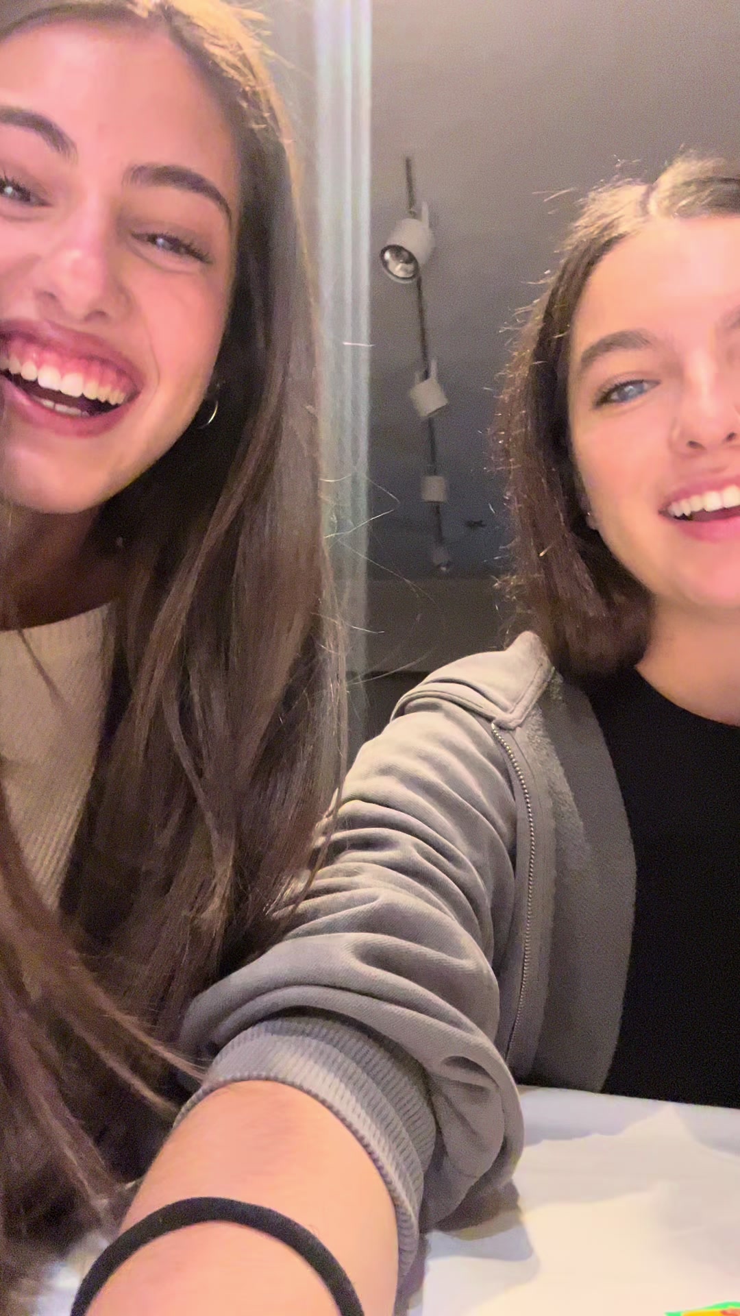 @brunecapria