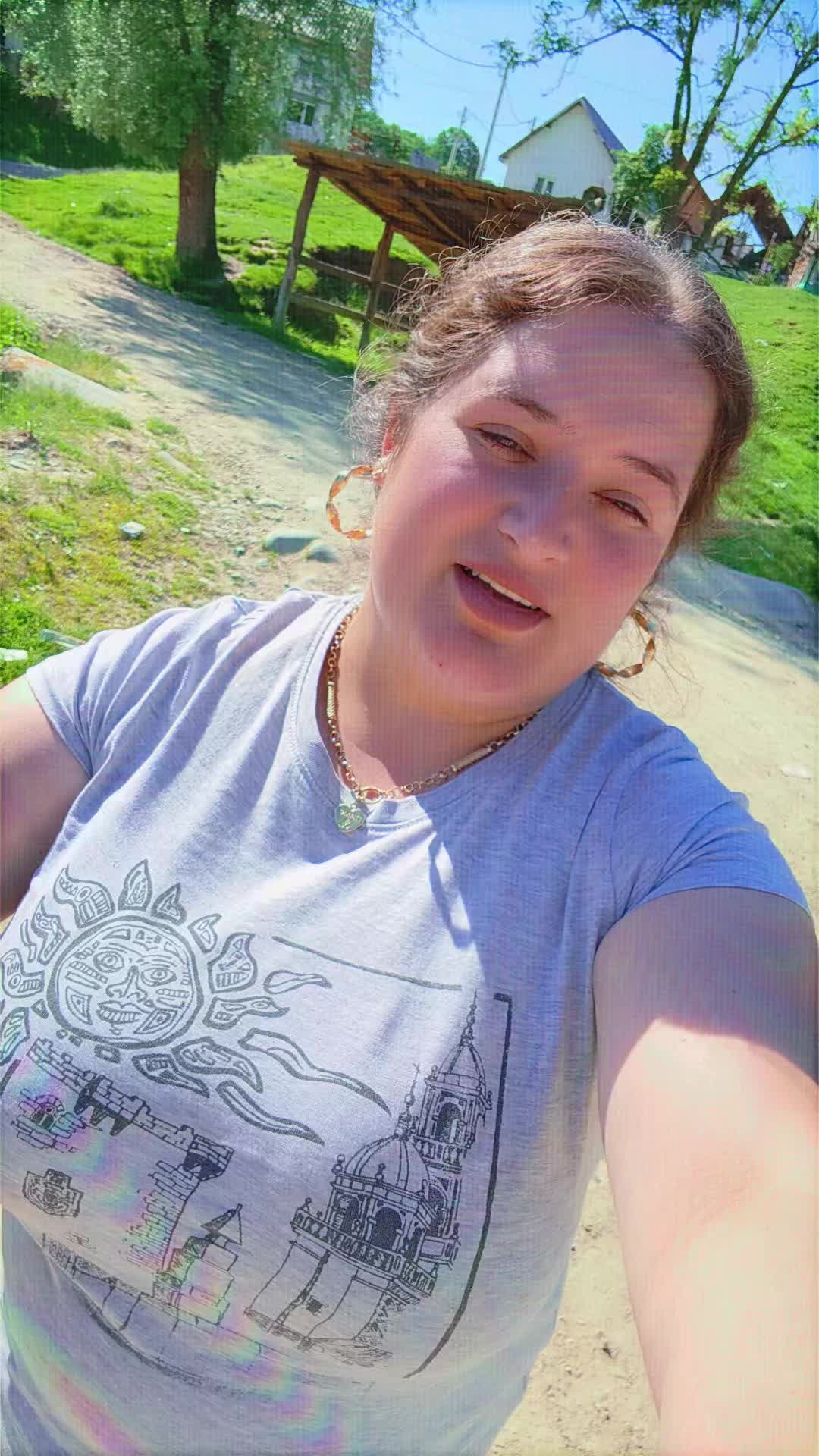 @Adelina 2000 🥰🥰❤️