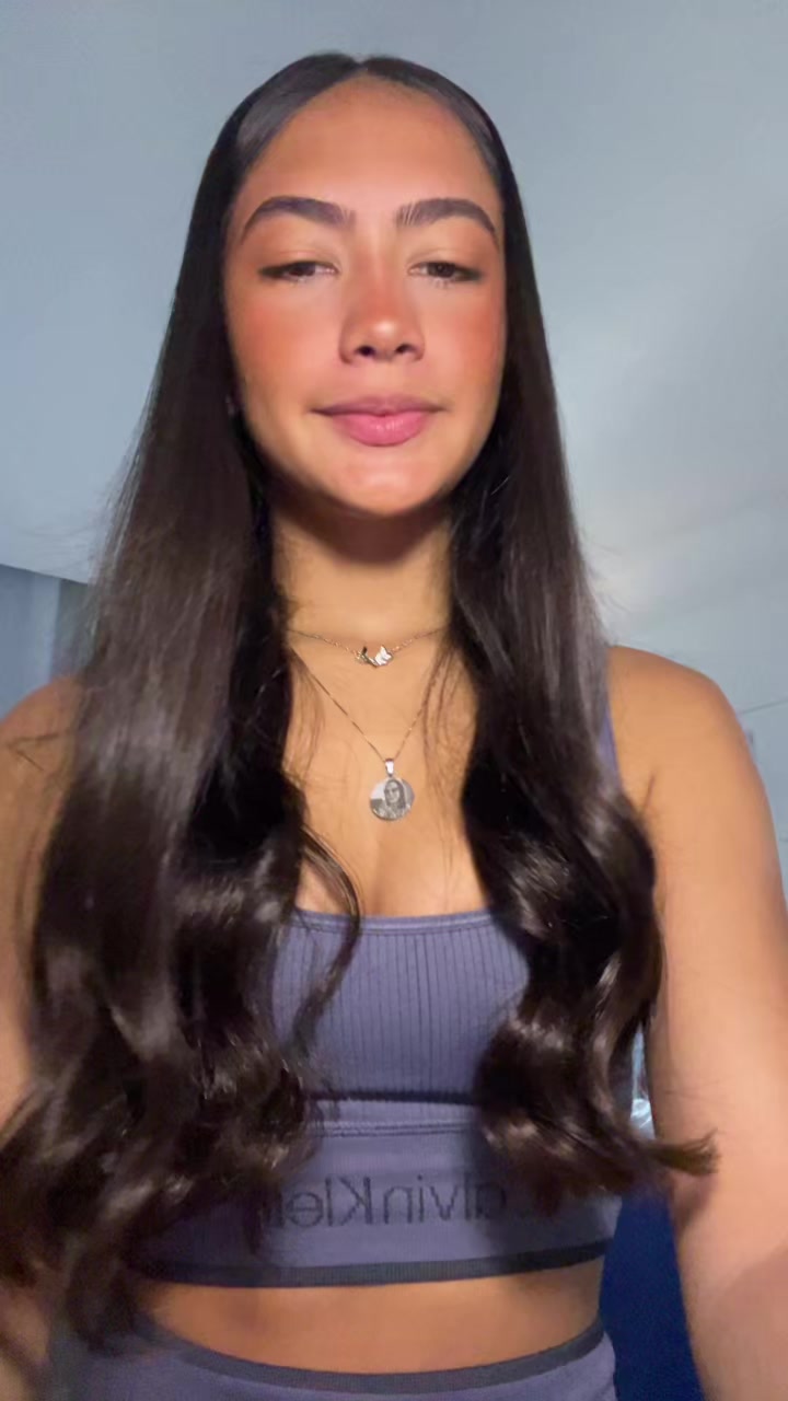 @Julia.Barreto 🪽🌟💵📸🍸💍