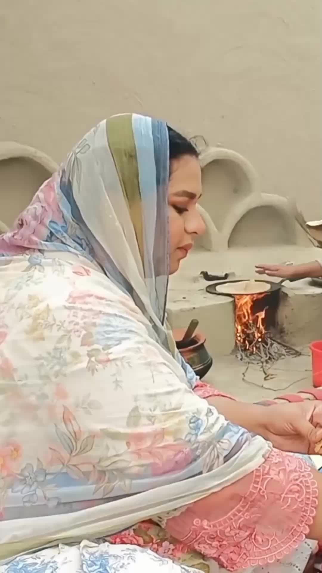 @Aliza Da Punjab