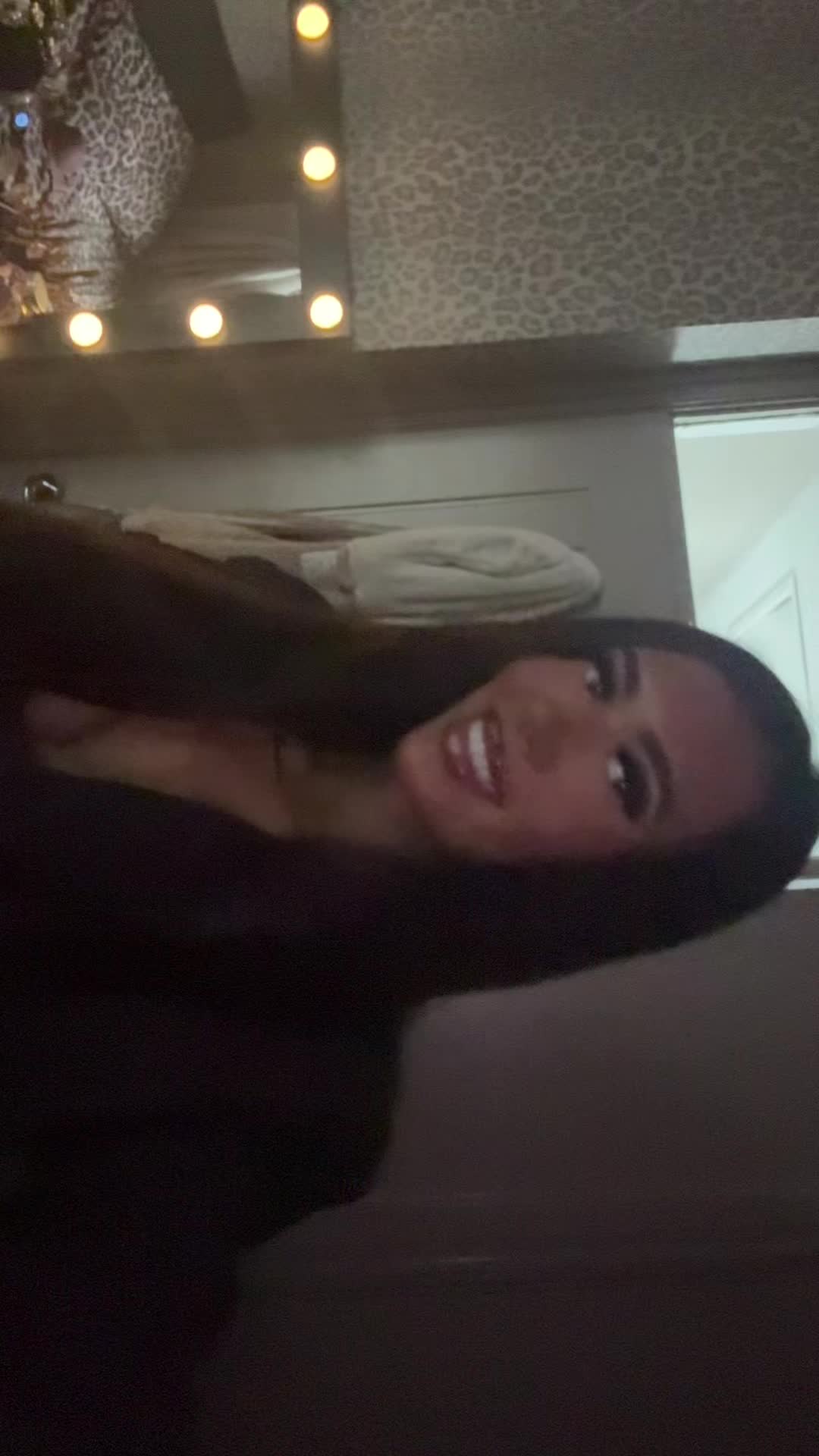 @Evie Mae x