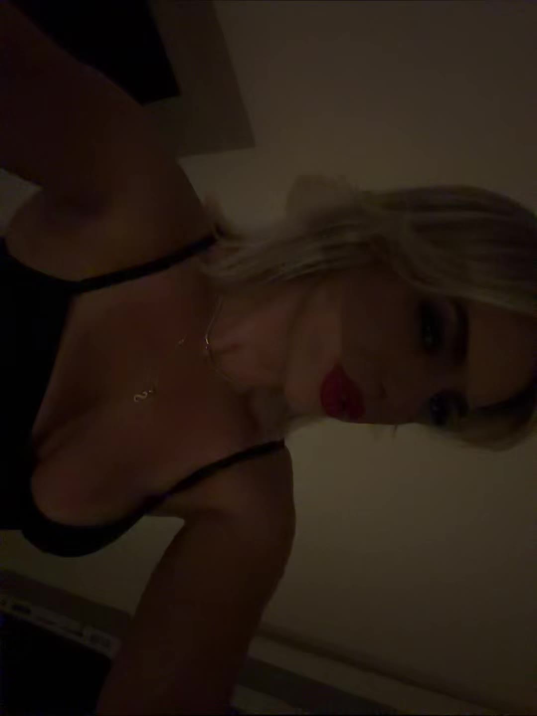 @ʙɪᴏɴᴅᴇ