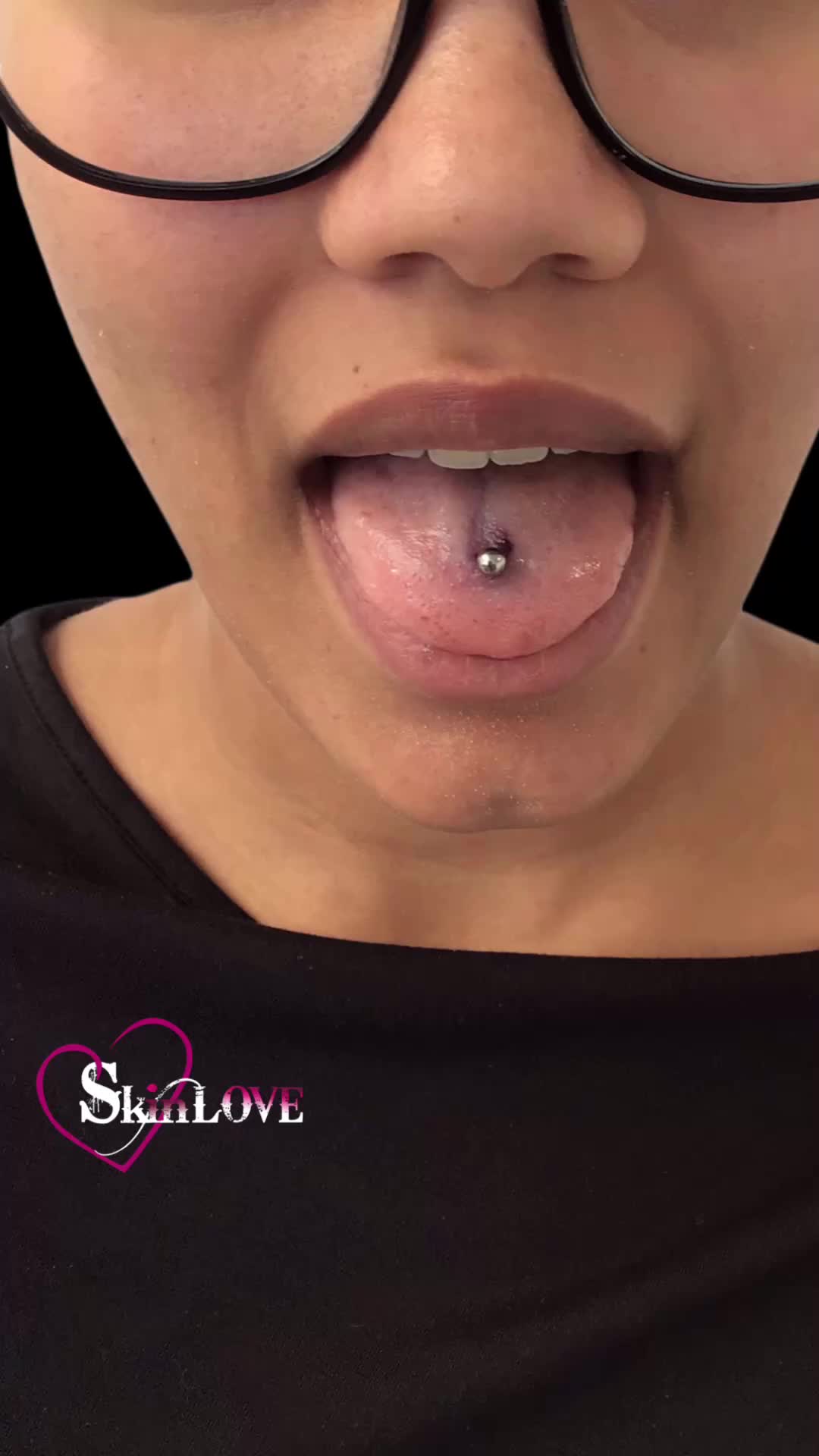 @SkinLoveTattoo