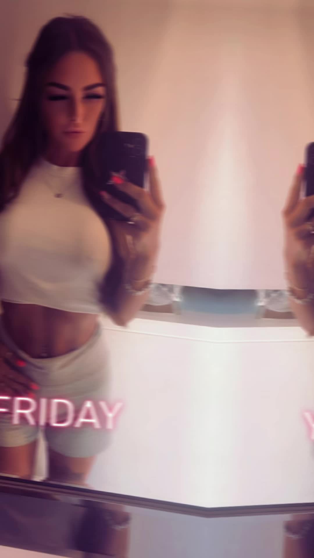 @JudgeyGirll93
