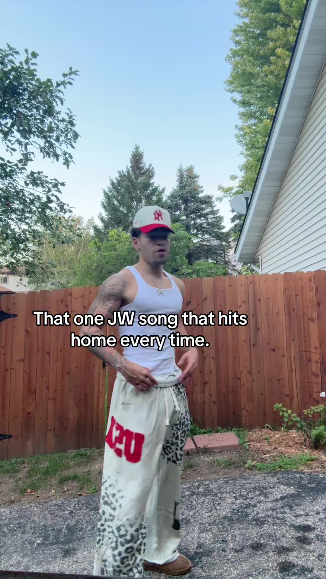 @ant🫯