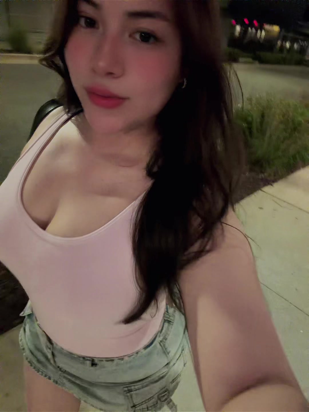 @𝓝𝓮𝓵𝔂_𝓪𝓷𝓭𝓻𝓪𝓭𝓮_