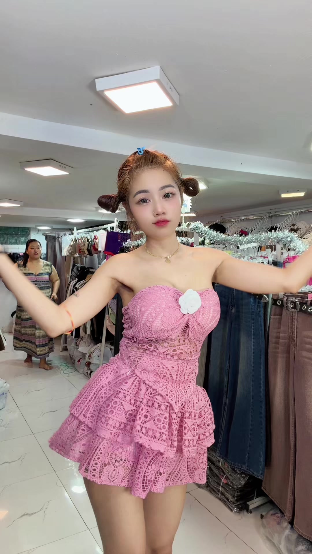 @WhiteStar Fashion Mandalay3.2M