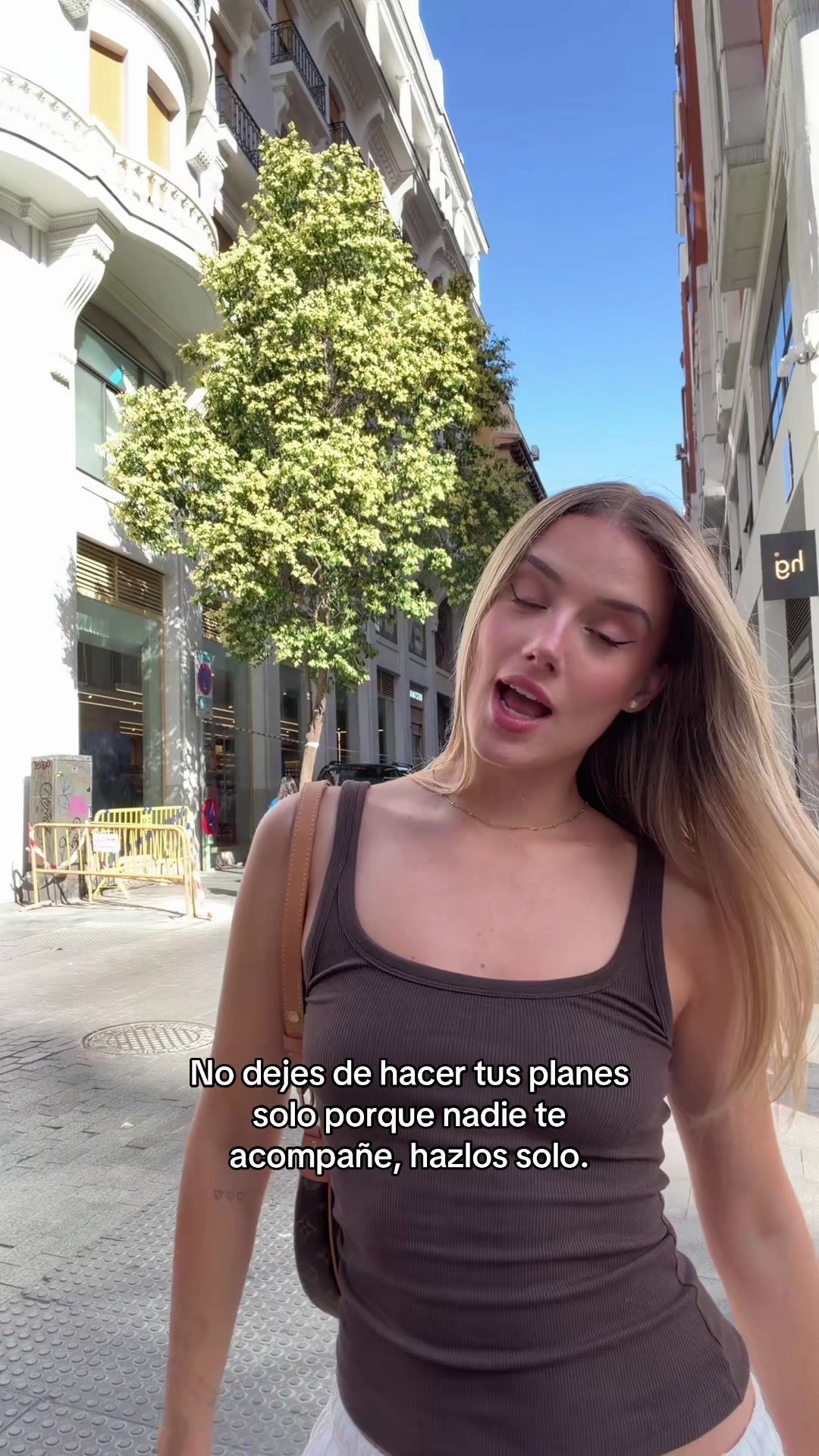 @LIA SIKORA