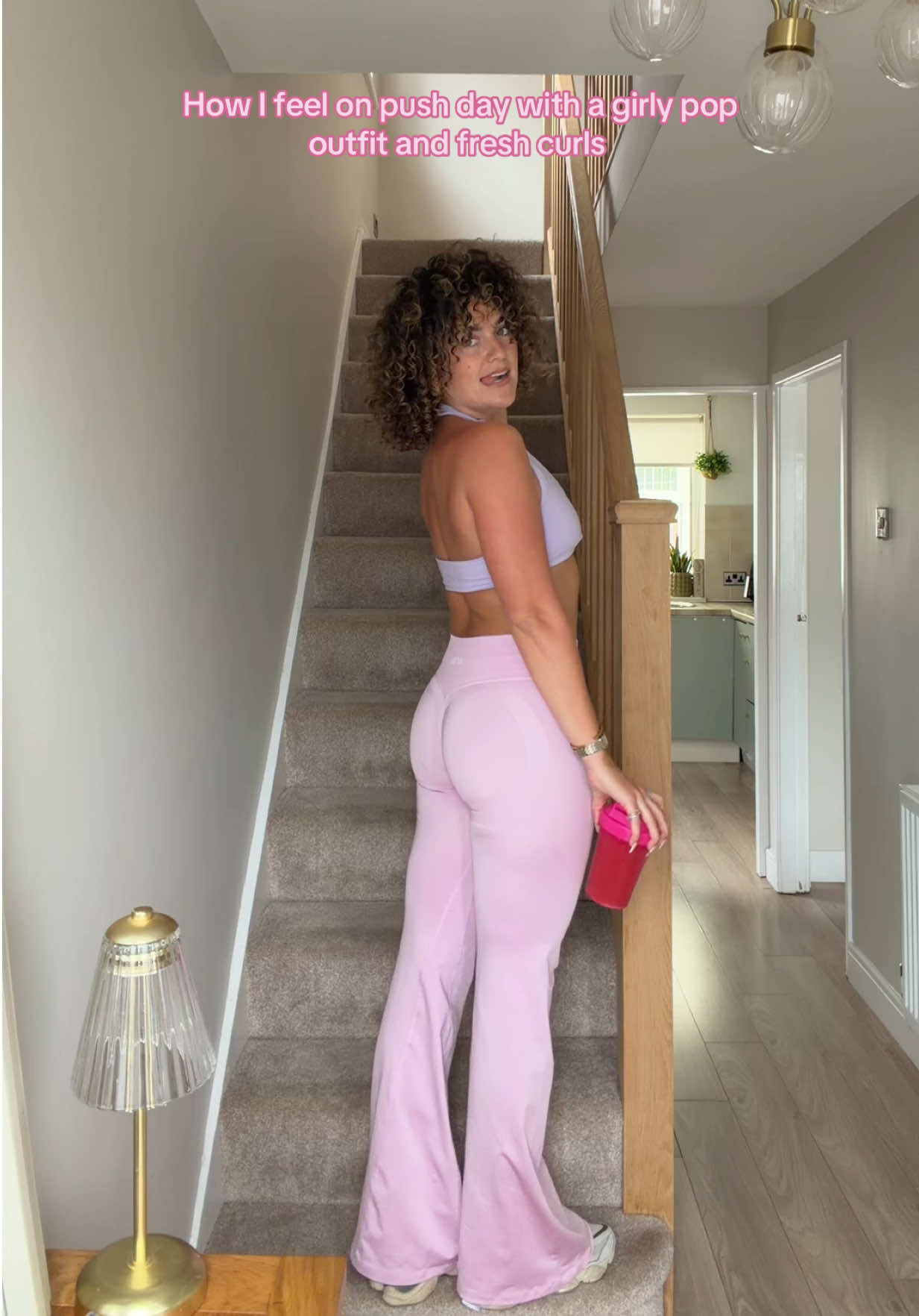 @elbuckles