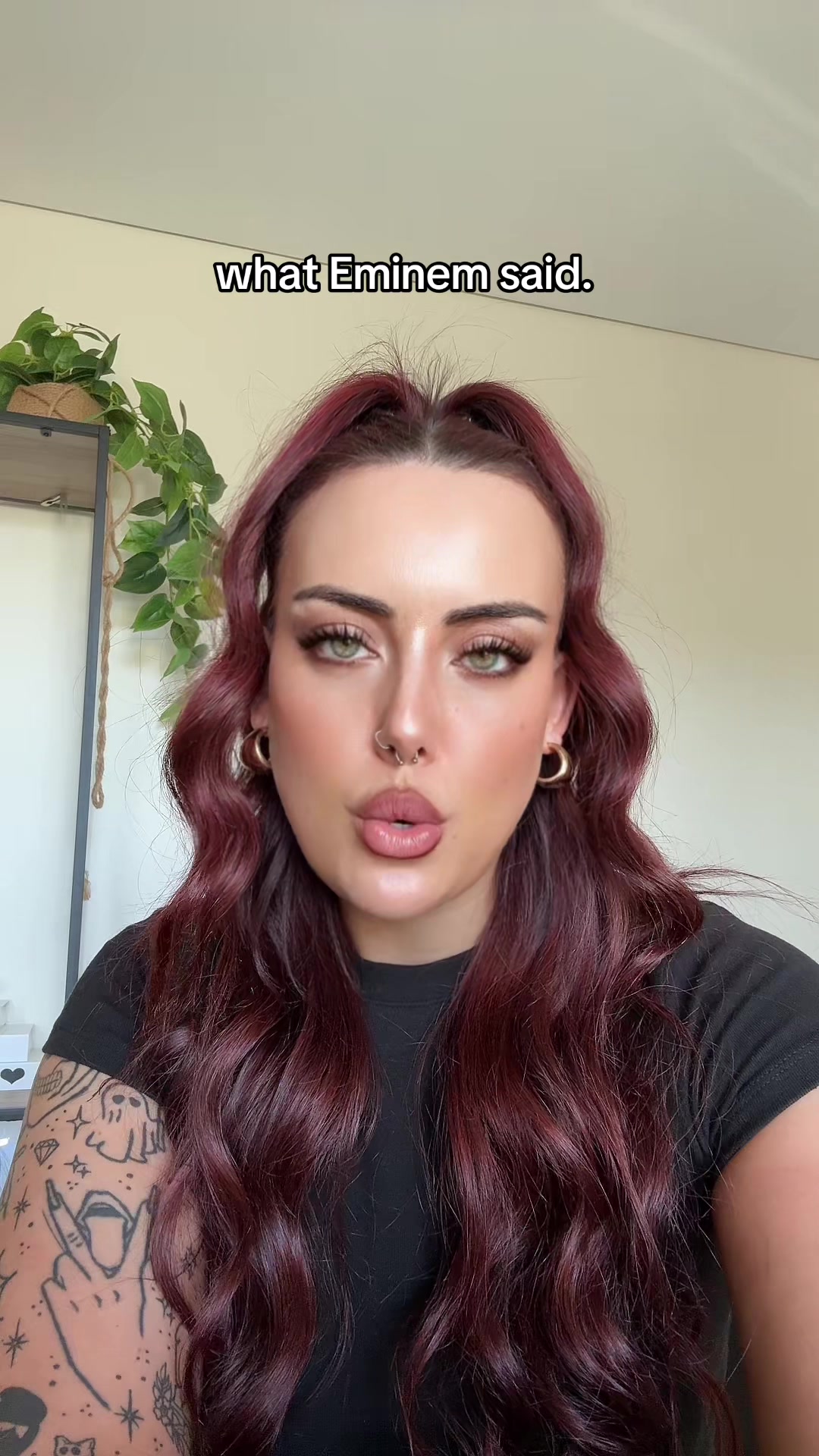 @LEASHBIAN 😈