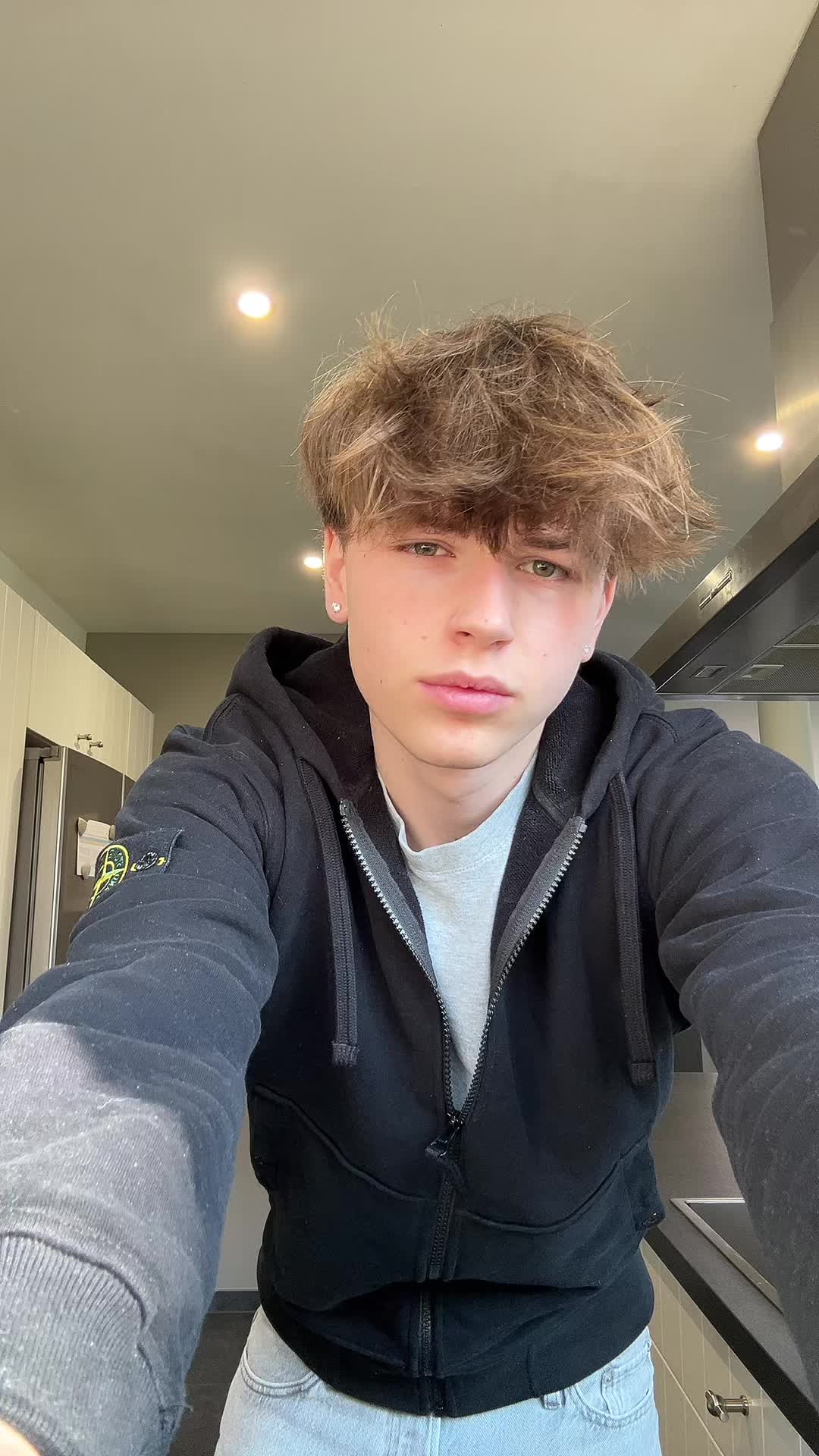 @thomasthn