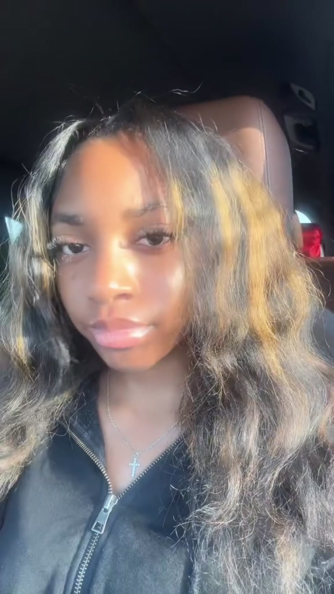 @kyrasecretaccountt