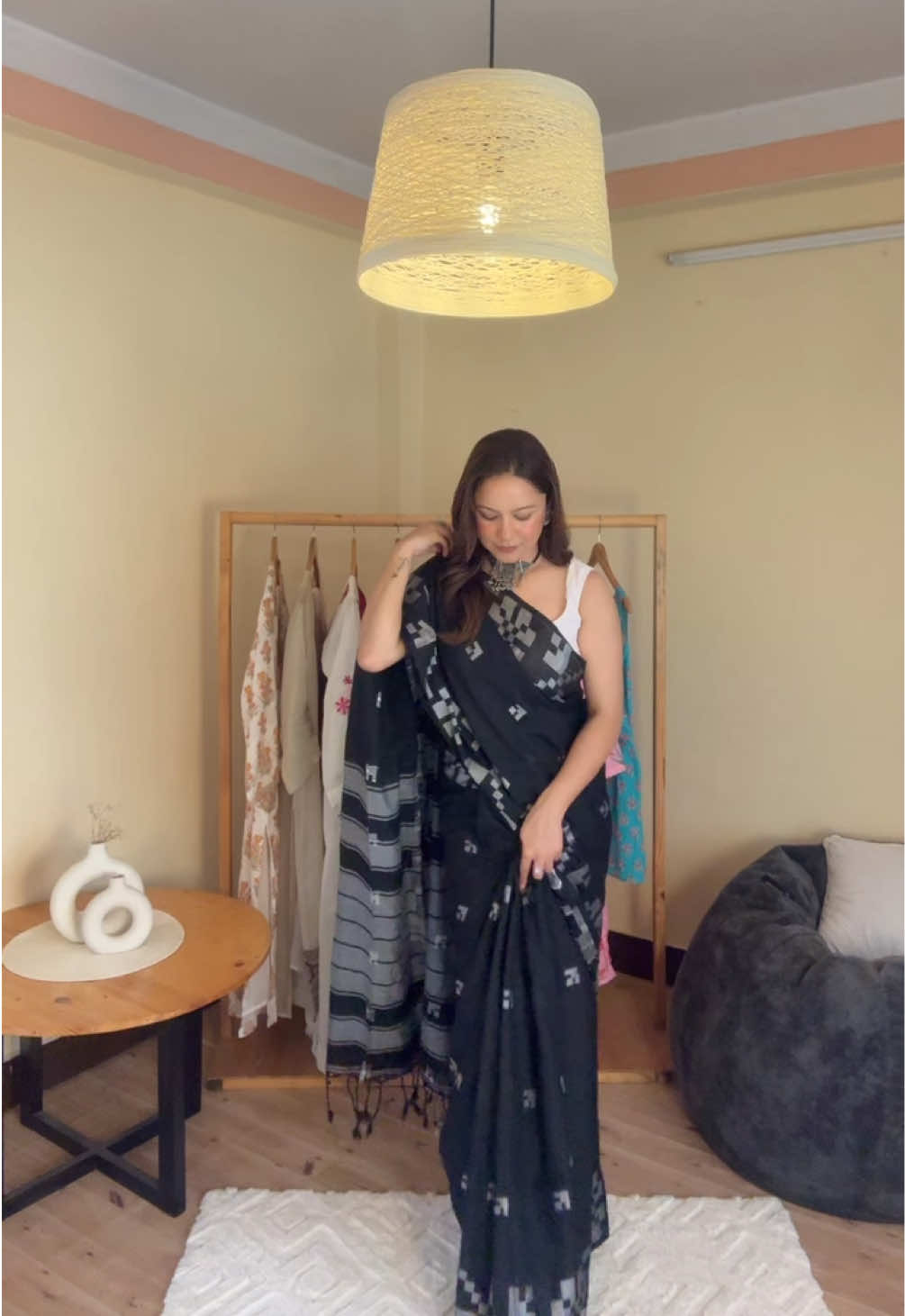 @gulabi_ethnic_wears
