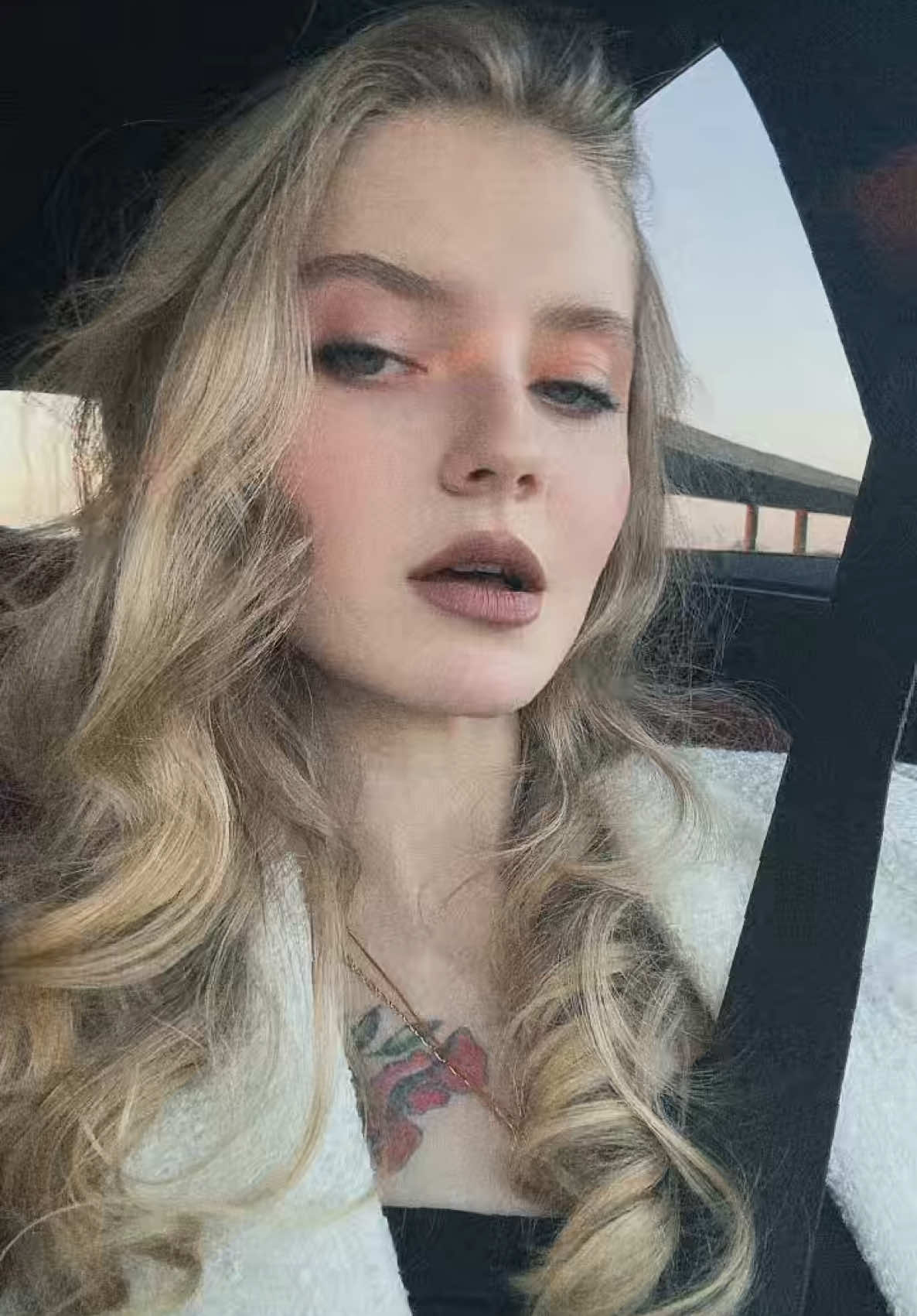 @Svetlanka