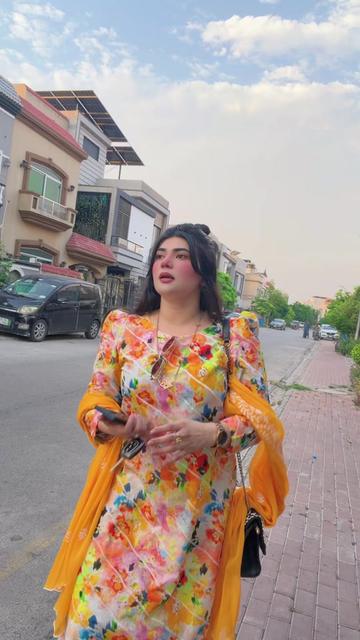 @Farah khan