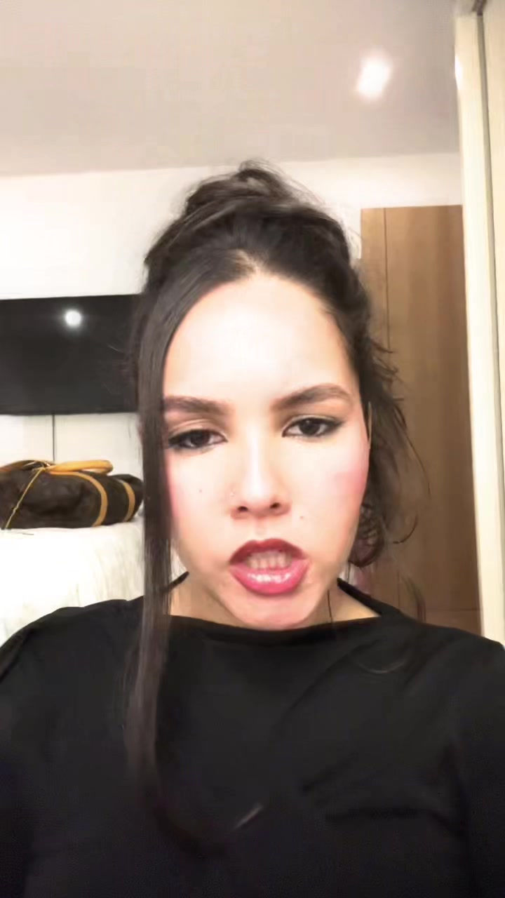 @meryoula.213