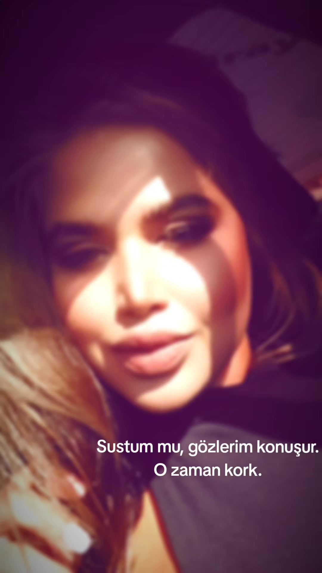 @AysaN