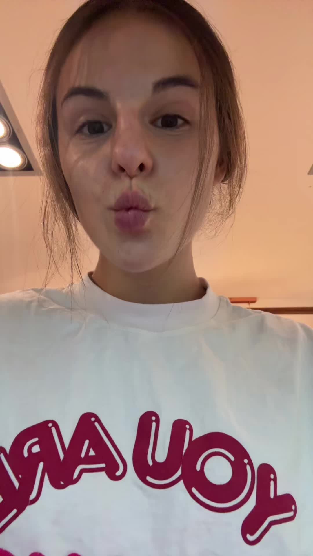 @Kashavelovaaa🙃