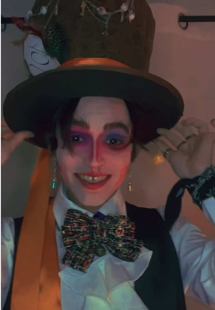 @✨Шляпник без шляпы 🎩