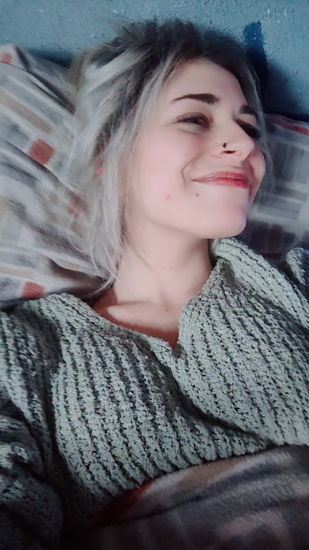 @LuciaMadreDeUnCachorroLobo