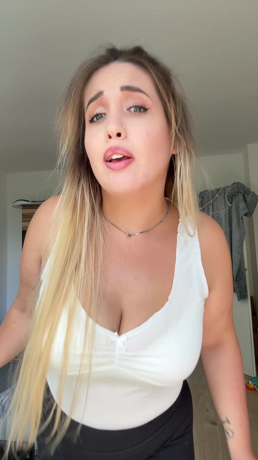@VolleKanneVani