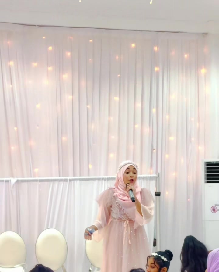 @Haila