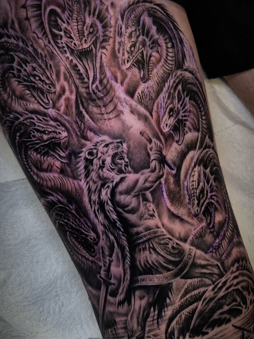 @Lozyoungtattoo