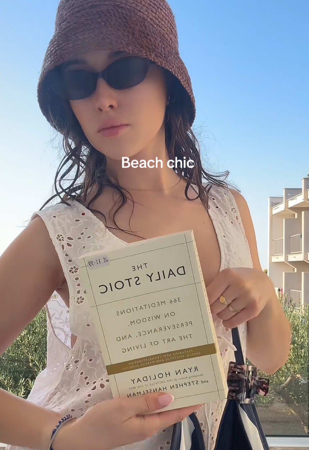 @Dora