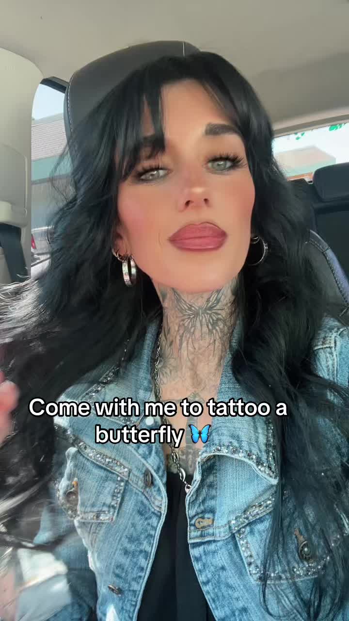 @Jade 🌿🖤💀
