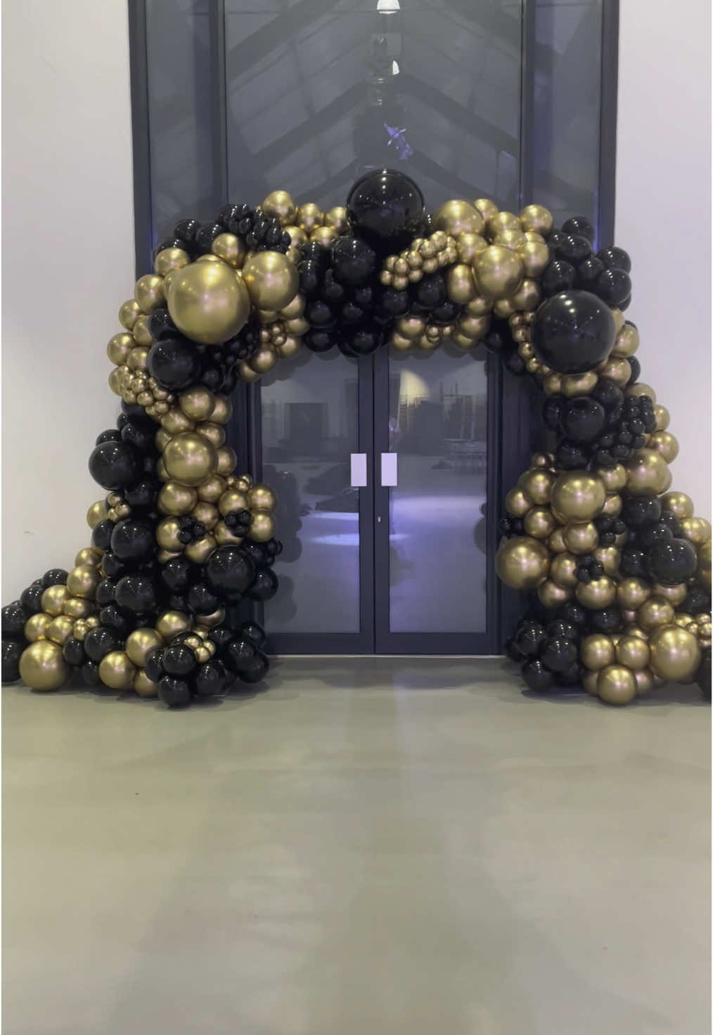 @The Balloon Event Company