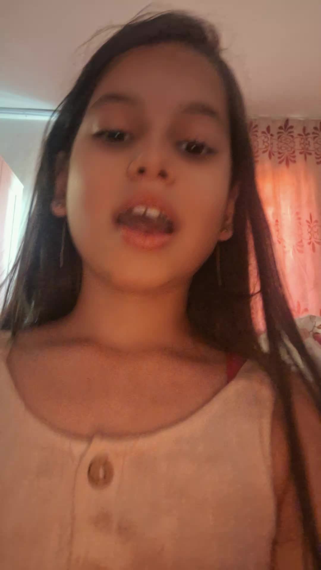 @Andreea Queen